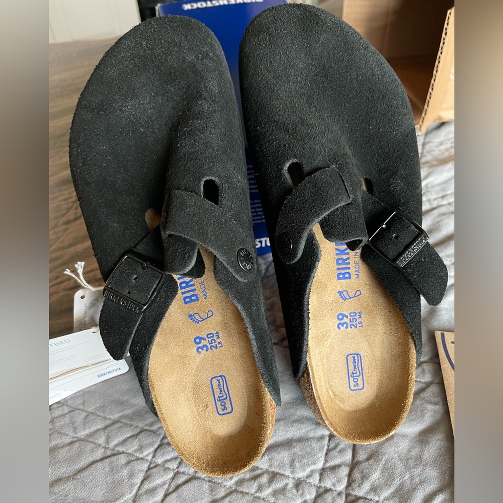 SOLD Birkenstock Boston black suede 39